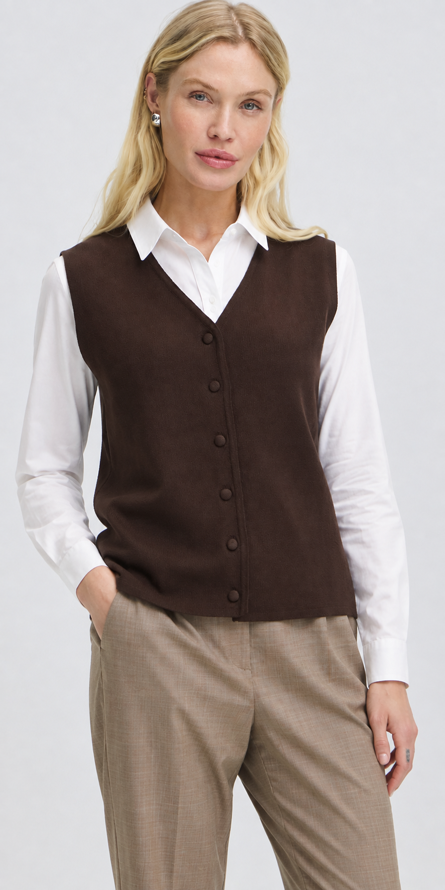 B.Young Knit Vest, chocolate brown