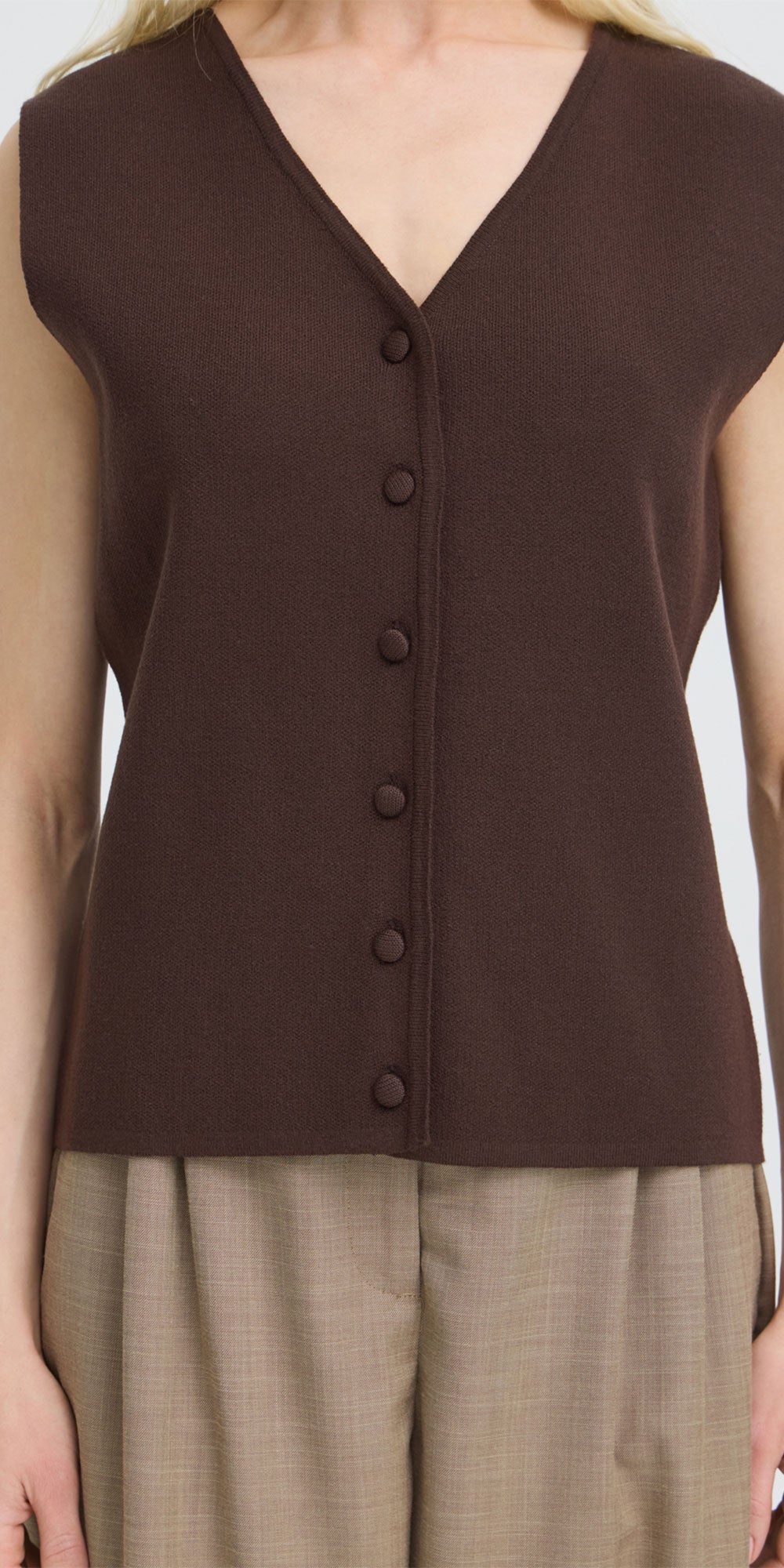 B.Young Knit Vest, chocolate brown