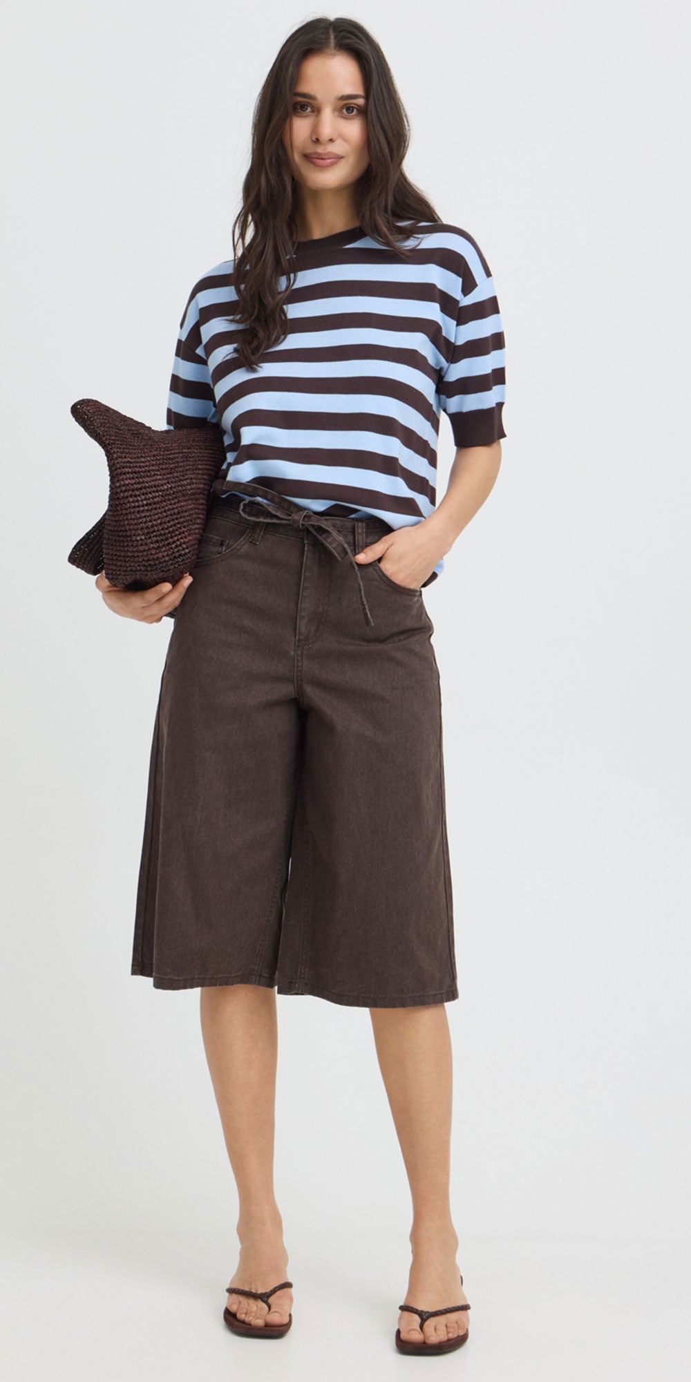 B.Young Tie Detail Jorts, washed chocolate