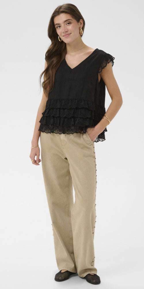 Cream Tiered Lace Top, black