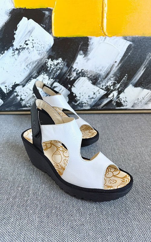 Fly London Yoxa, white/black
