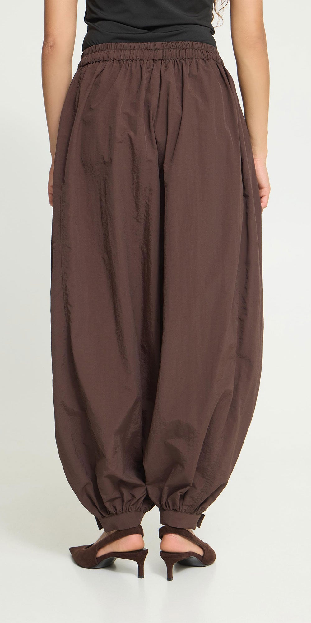 Ichi Gathered Balloon Pants, chocolate brown