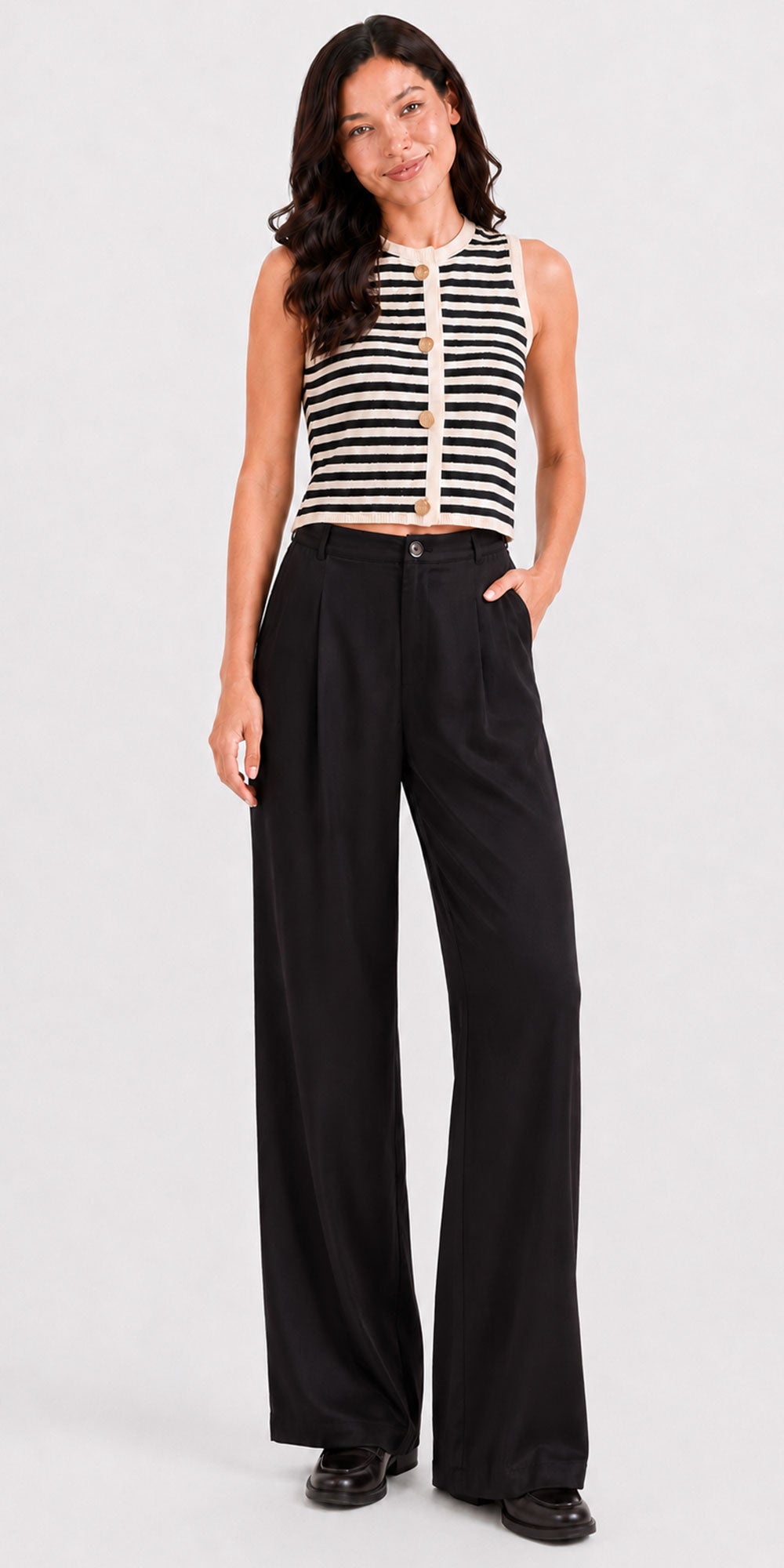Sadie & Sage Striped Vest, black/white