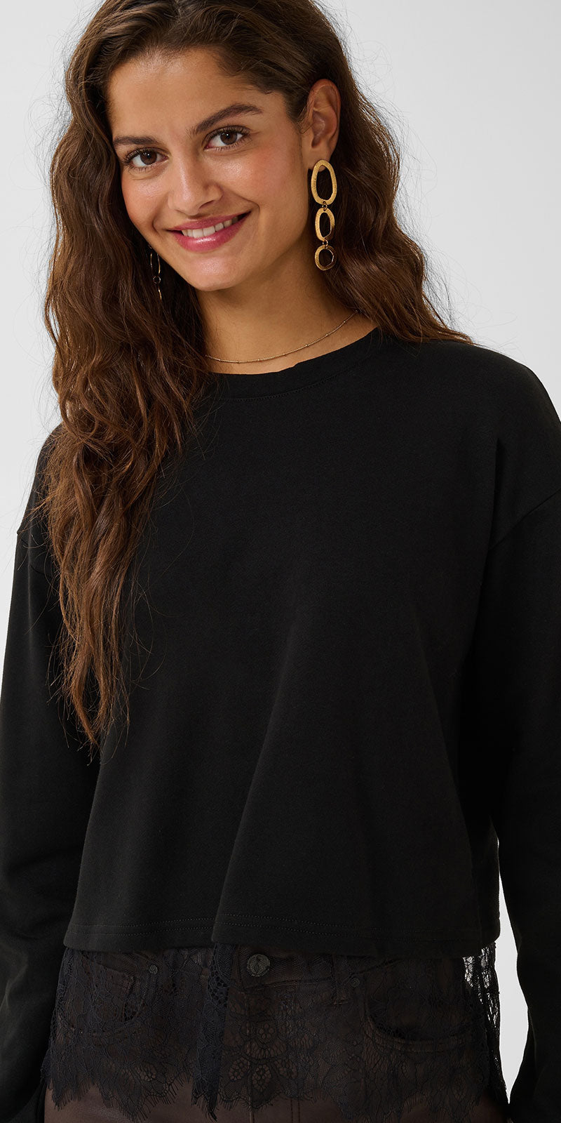 Cream Lace Layered Sweatshirt, black