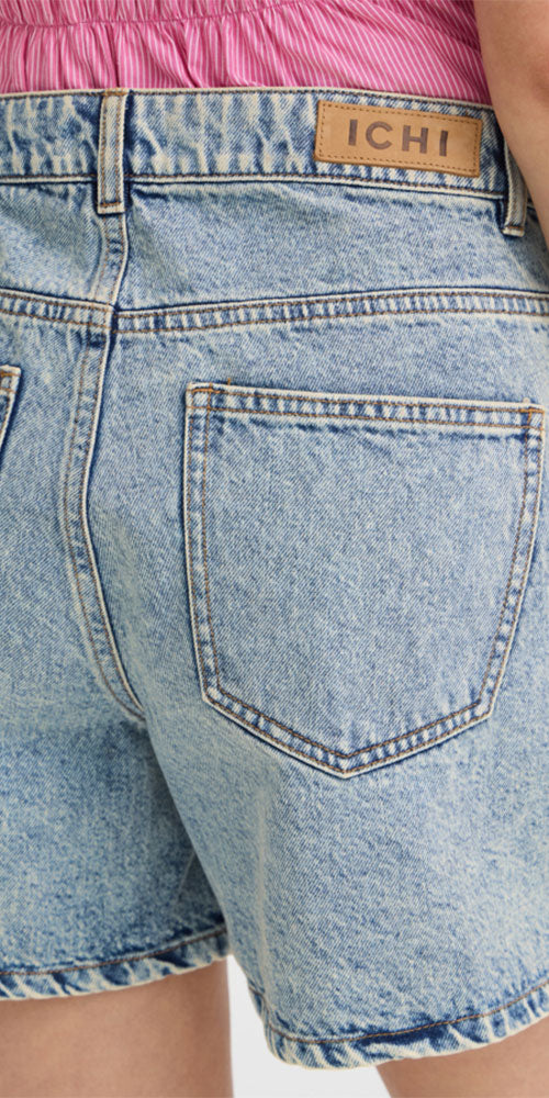 Ichi A-line Jean Shorts, light wash