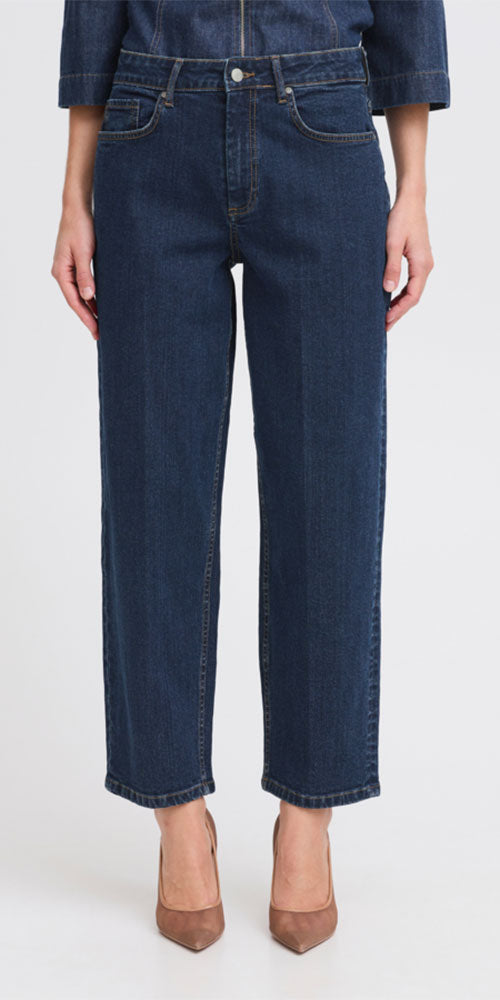 B.Young Modern Barrel Jeans