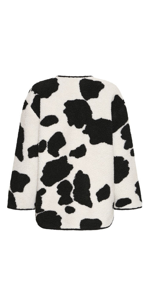 B.Young Fleecy Cow Jacket