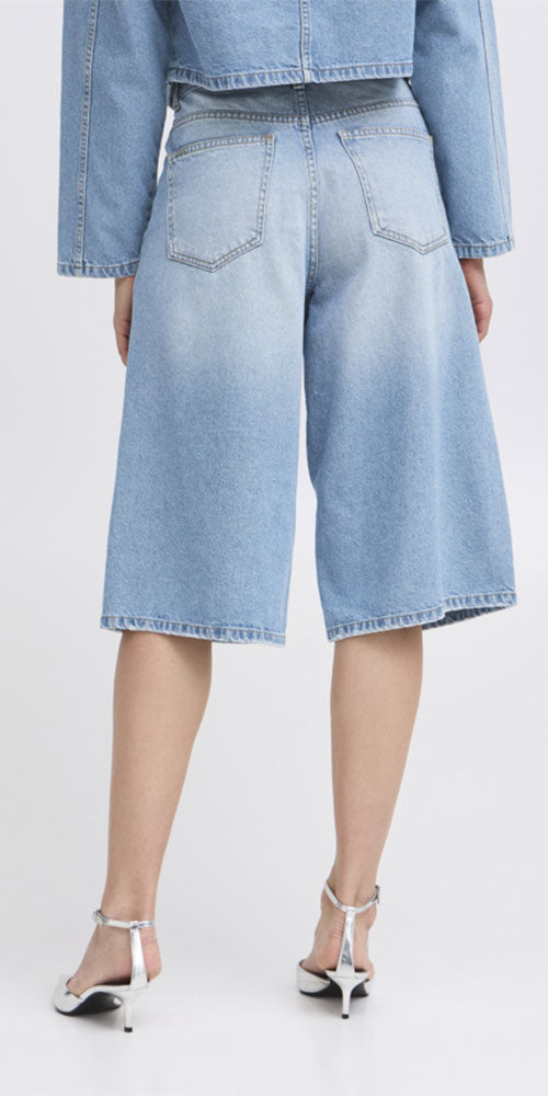 B.Young Jorts