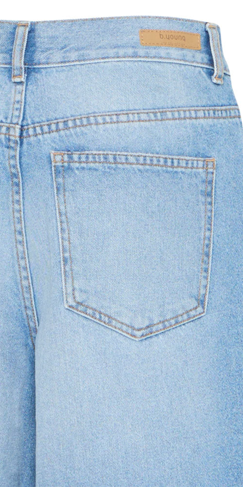 B.Young Jorts