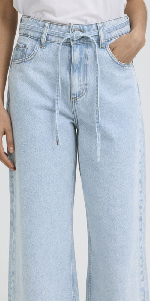 B.Young High Waist Tie Belt Jeans, light wash