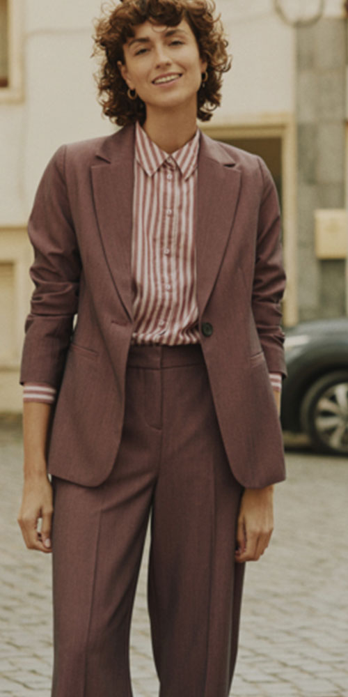 B.Young Relaxed Fit Blazer, heathered rouge