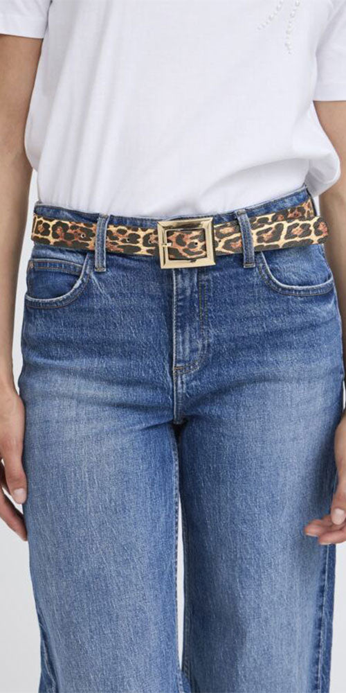 B.Young Leopard Belt
