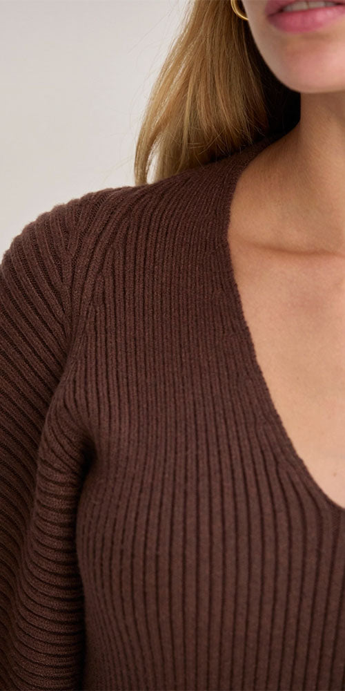 Barrel Sleeve V-neck Pullover, chocolate brown