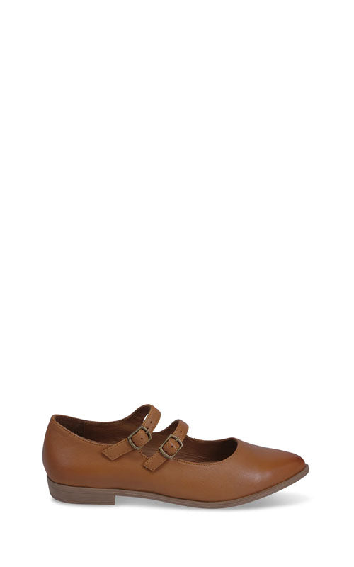 Bueno Bess Shoes, tan