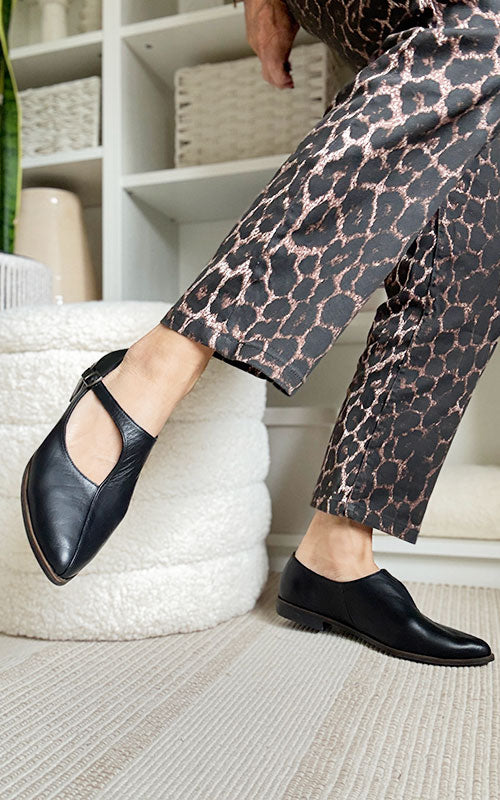Bueno Bev Shoes, black