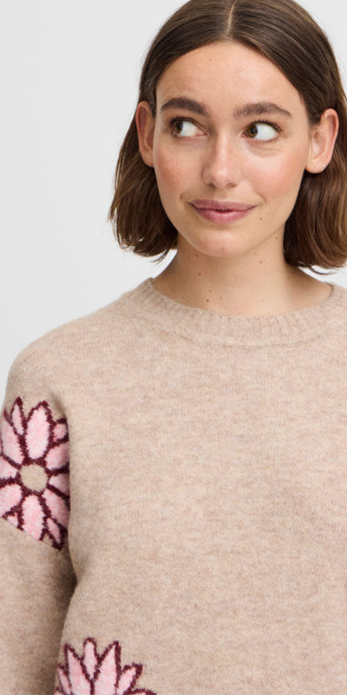 B.Young Pop Flower Sweater, pinkish
