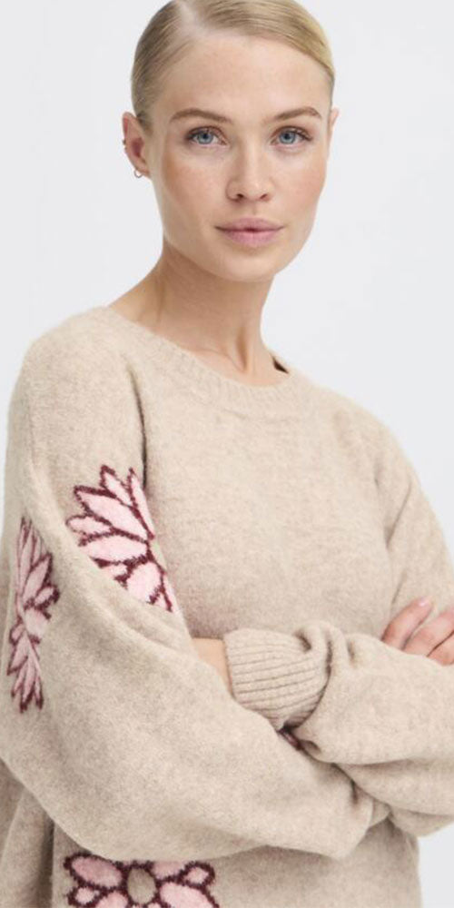 B.Young Pop Flower Sweater, pinkish