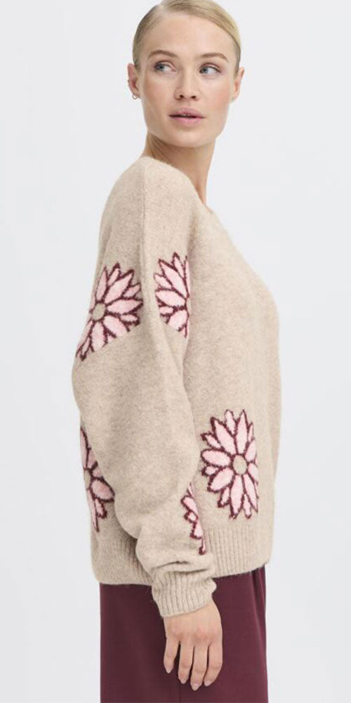 B.Young Pop Flower Sweater, pinkish