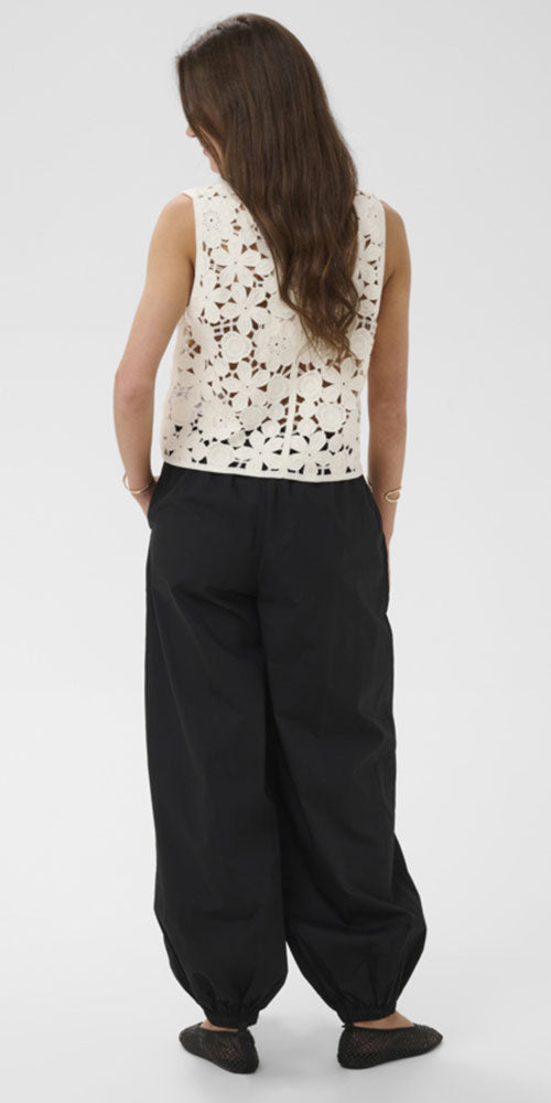 Cream Floral Crochet Vest