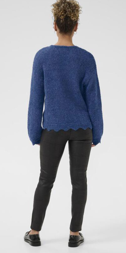 Cream Scalloped Edge V-neck, blue