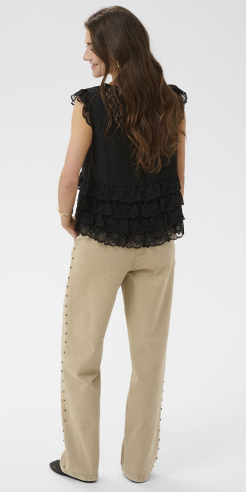 Cream Tiered Lace Top, black