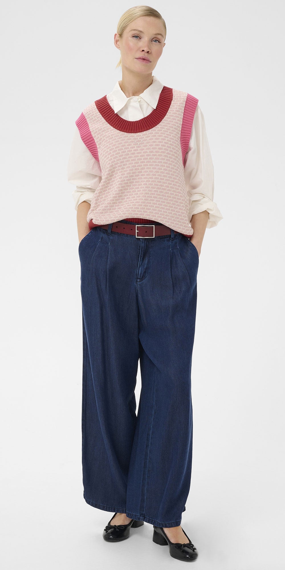 Culture Cotton Contrast Knit Vest