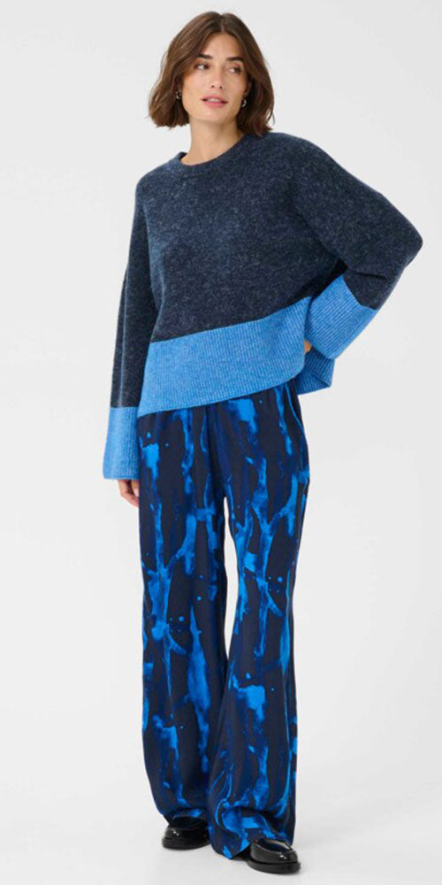 Culture Colour Blocked Pullover, blue