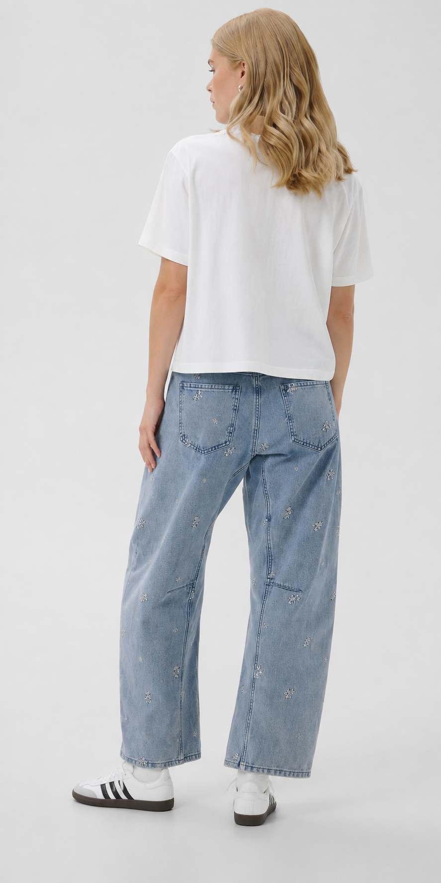 Culture Embroidered Barrel Jeans