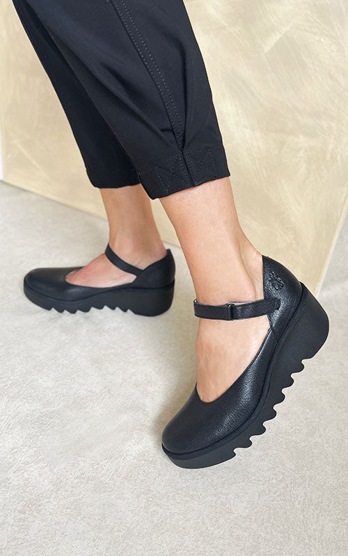 Buy Fly London Shoes & Boots Toronto Canada - Bergstrom Originals