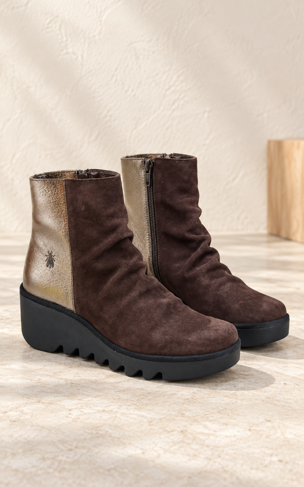 Fly London Baan, brown/gold