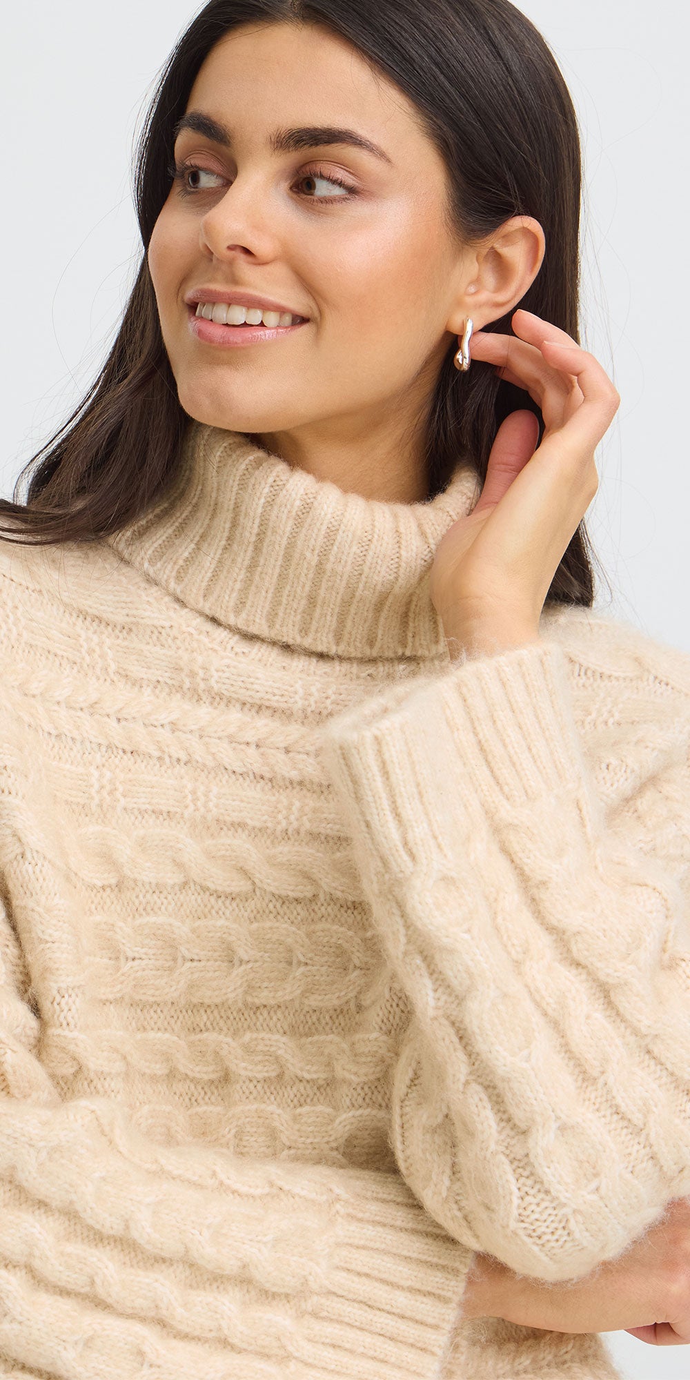 Fransa Boxy Cable Sweater