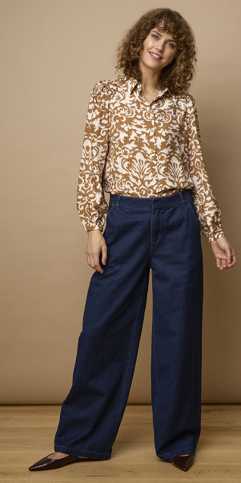 Fransa Ruched Paisley Button Blouse, camel