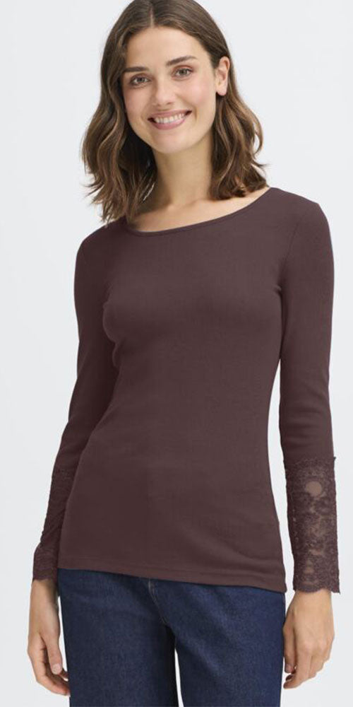 Fransa Lace Cuff Tee, dark burgundy