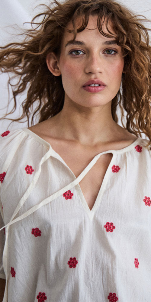 Ichi Embroidered Top