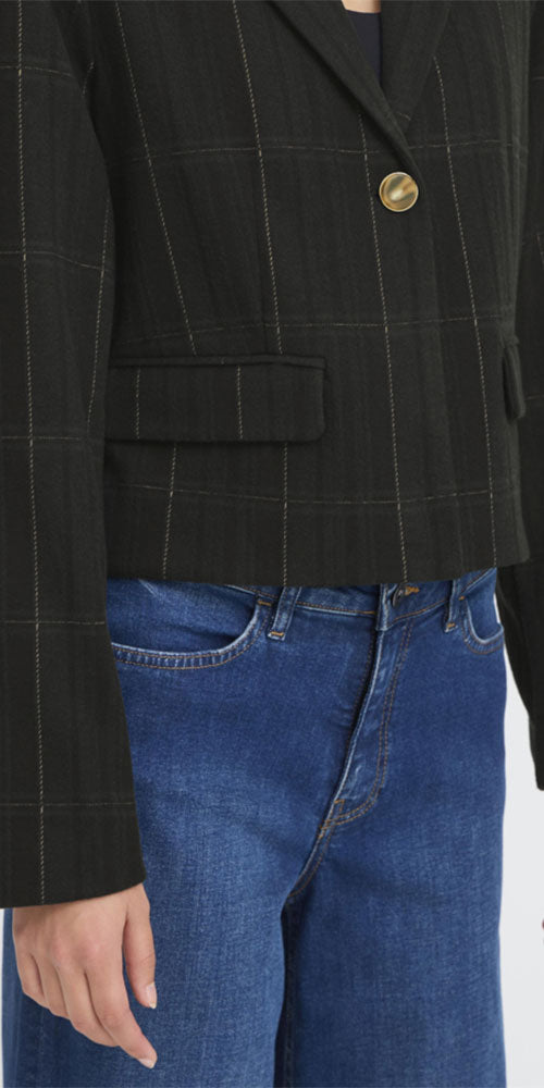 Ichi Plaid Ponte Knit Short Blazer