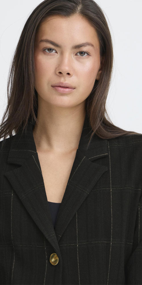 Ichi Plaid Ponte Knit Short Blazer