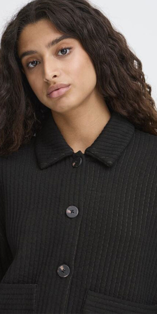 Ichi Quilted Cardy Jacket, black