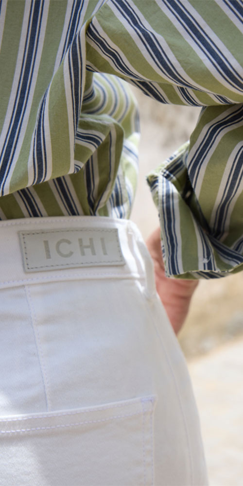 Ichi Darted Barrel Jeans, white