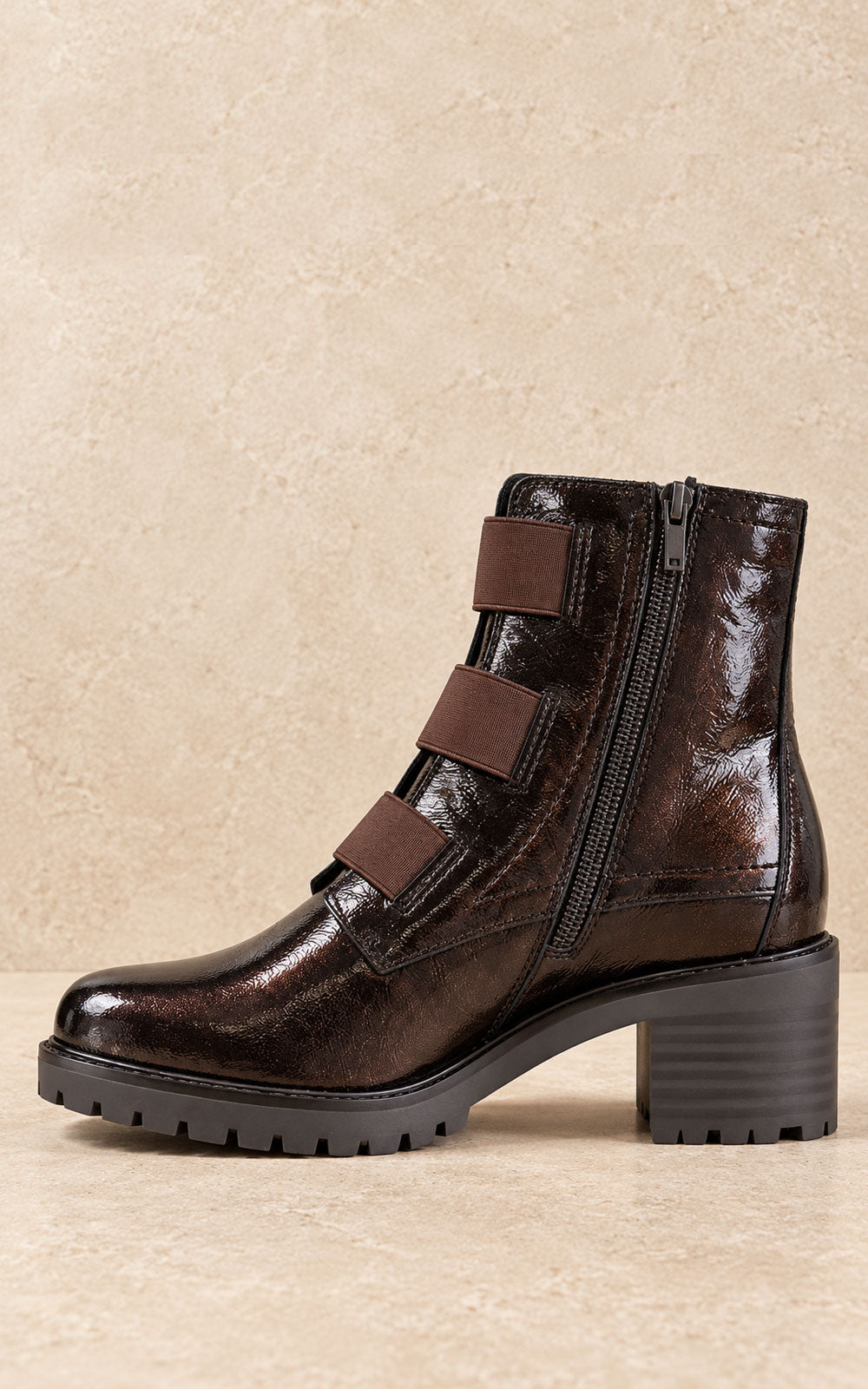 Bos & Co. Indie, chocolate patent