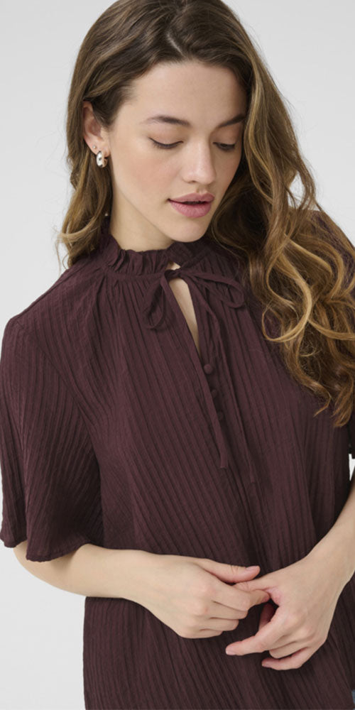 Kaffe Flutter Blouse, dark fudge