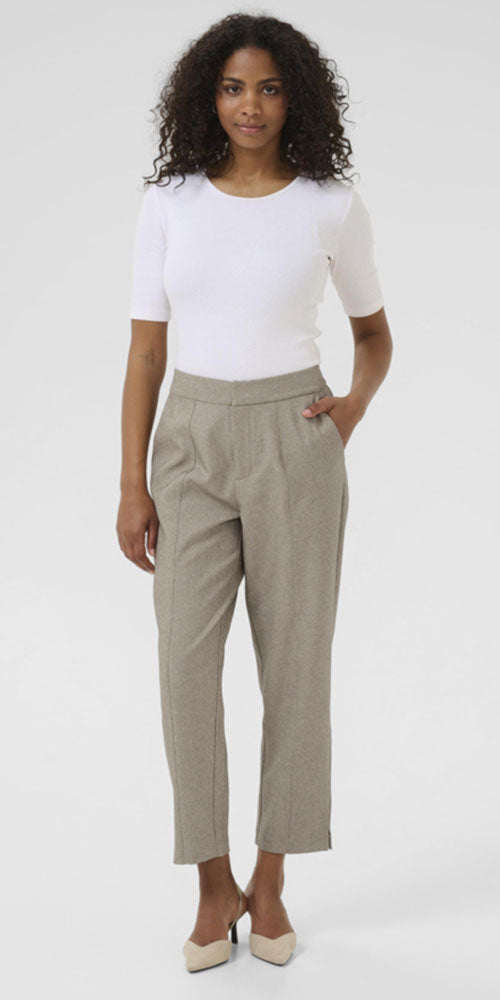 Kaffe Front Seam Cropped Pants