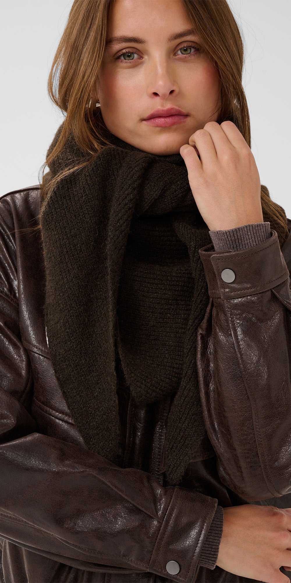 Saint Tropez Large Knit Triangle Scarf, brown