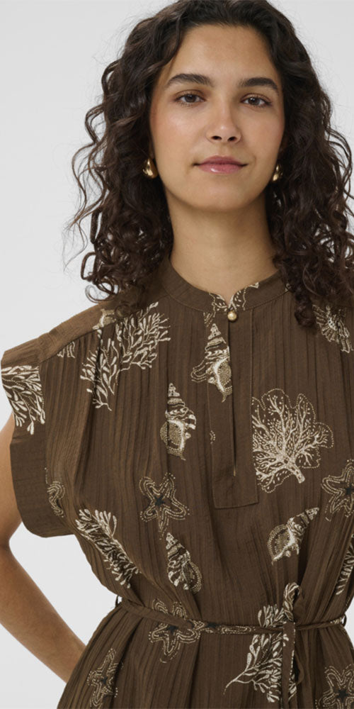 Saint Tropez Mandarin Dress, fudge seashell print