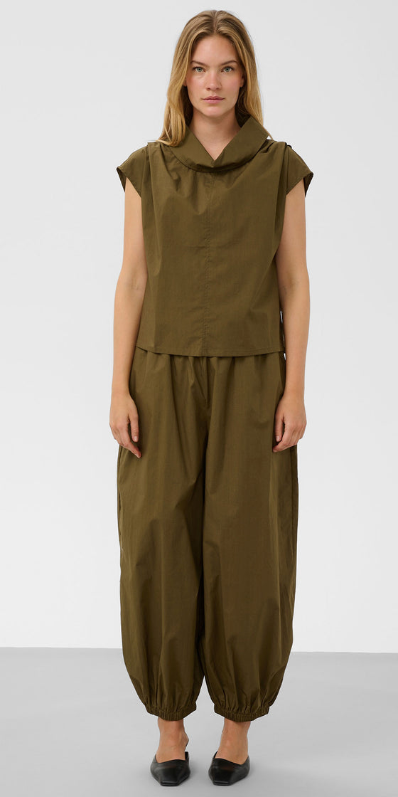 Soaked Cotton Balloon Pants, olive green
