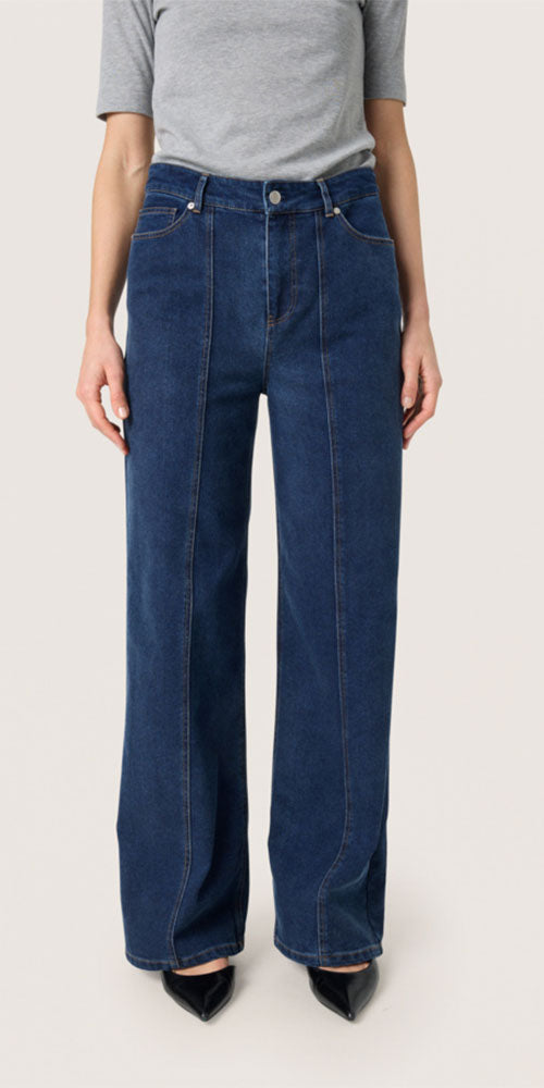 Soaked Seamed Straight Jeans