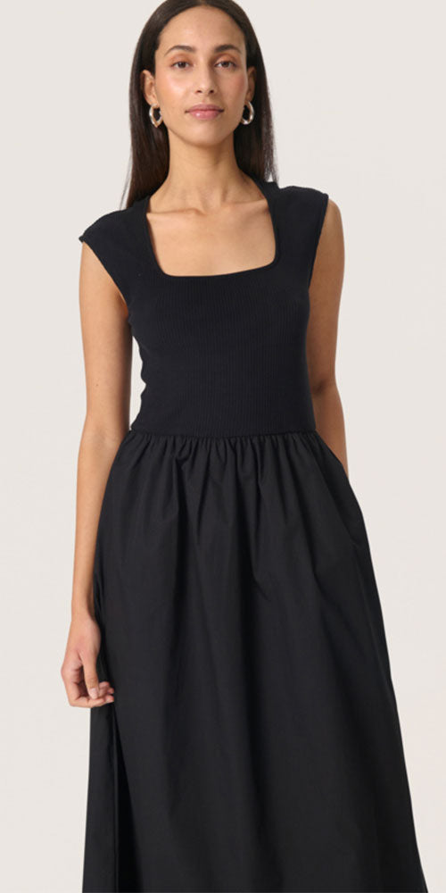 Soaked Rib Poplin Dress, black