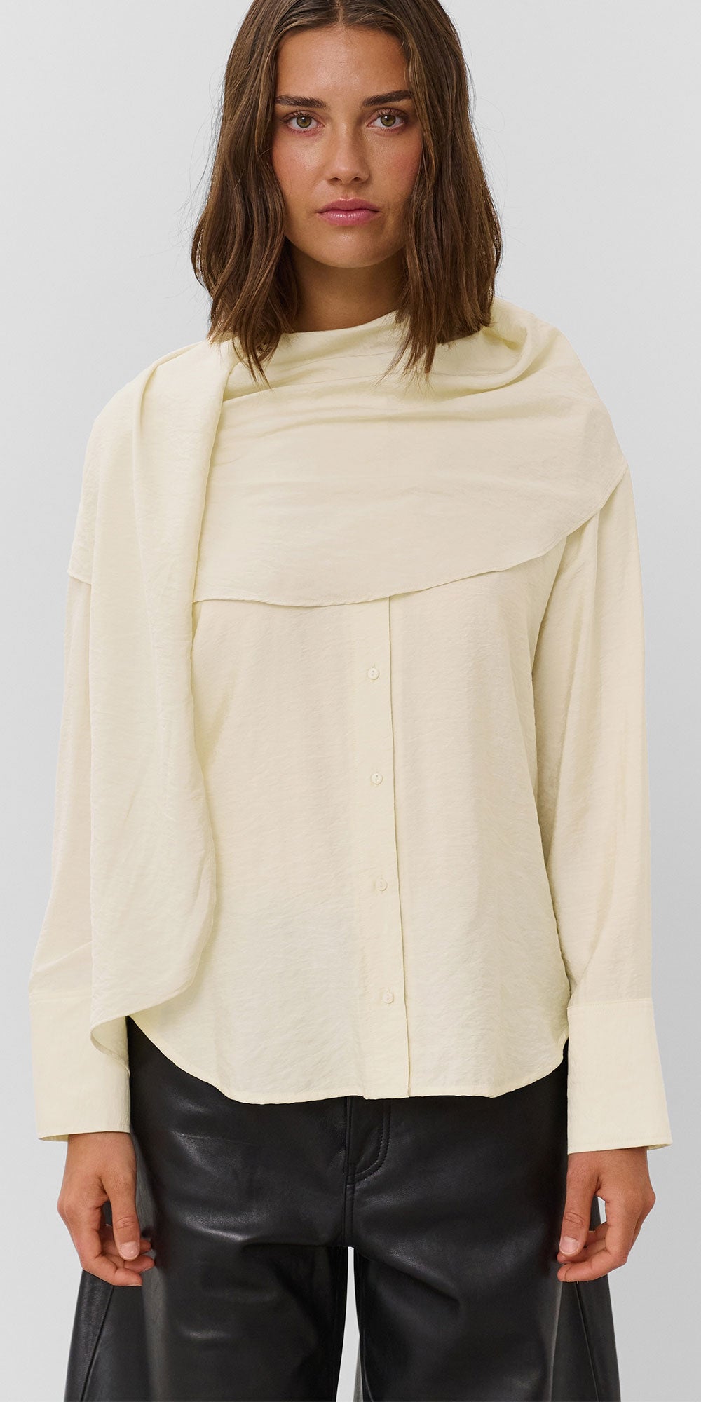 Soaked Scarf Blouse, sand shell