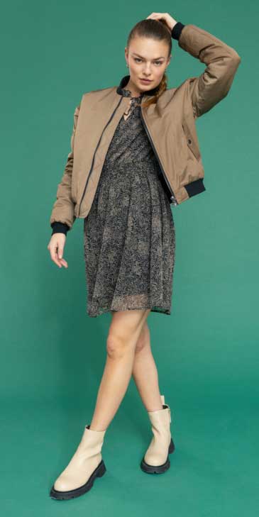 B.Young Forest Dress