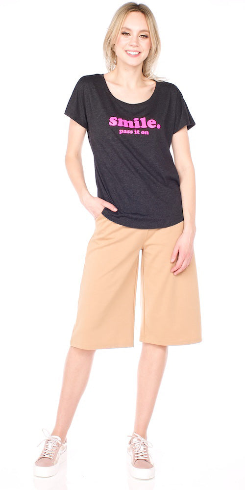 Bergstrom "Smile" Dolman Tee, charcoal/neon pink